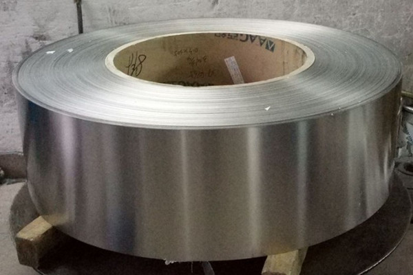 2025年精密不銹鋼帶行業(yè)迎來黃金發(fā)展期,技術(shù)創(chuàng)新與產(chǎn)能擴張并進